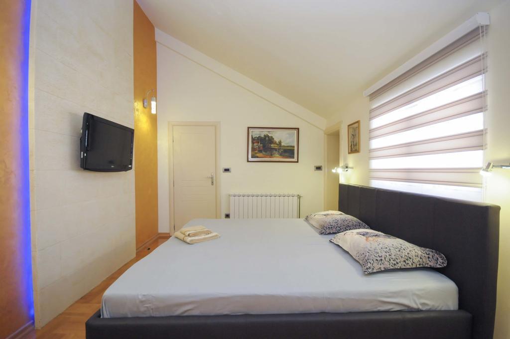 Villa Dragana Budva Oda fotoğraf