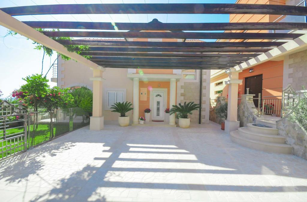 Villa Dragana Budva Oda fotoğraf