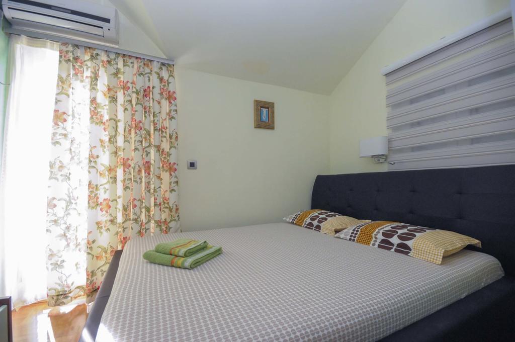 Villa Dragana Budva Oda fotoğraf