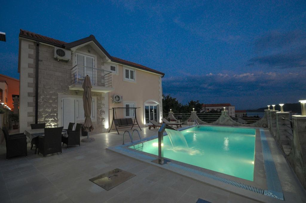 Villa Dragana Budva Oda fotoğraf