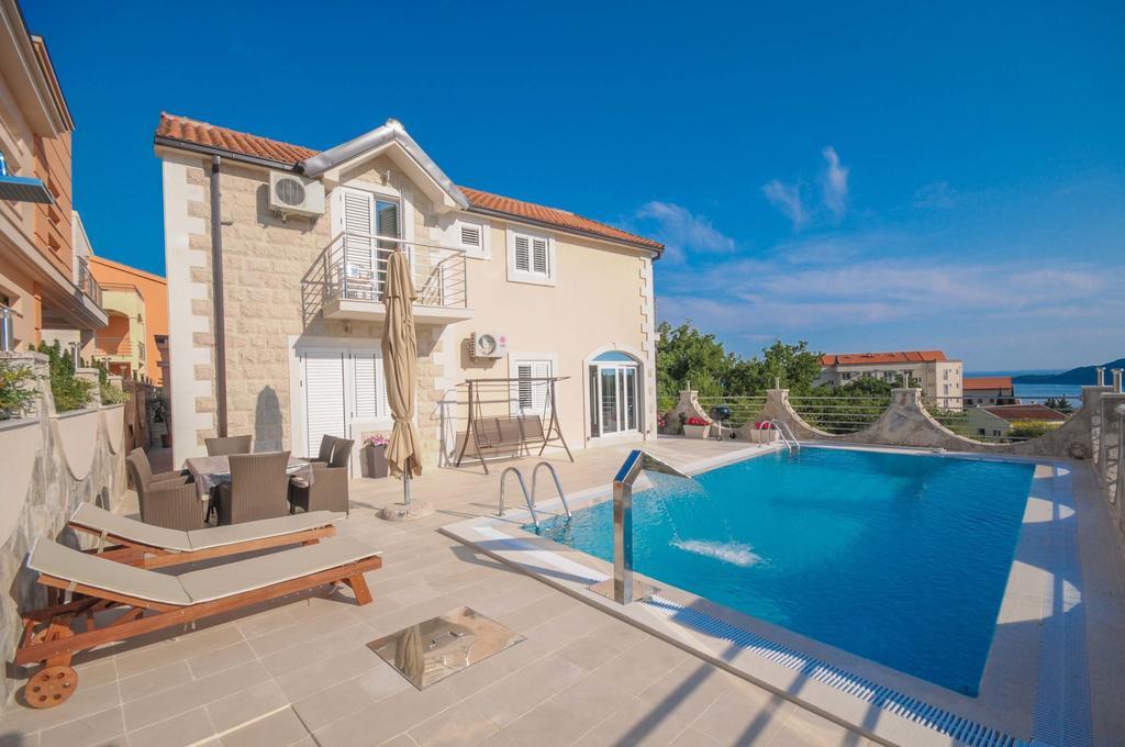 Villa Dragana Budva Oda fotoğraf